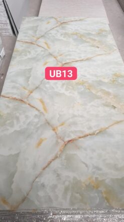 UB13