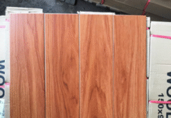 SÀN NHỰA KEO SẴN BÓC DÁN MẪU15