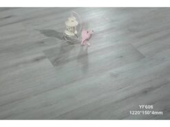 YF606